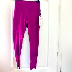 NEW Yogalicious, size small NWT